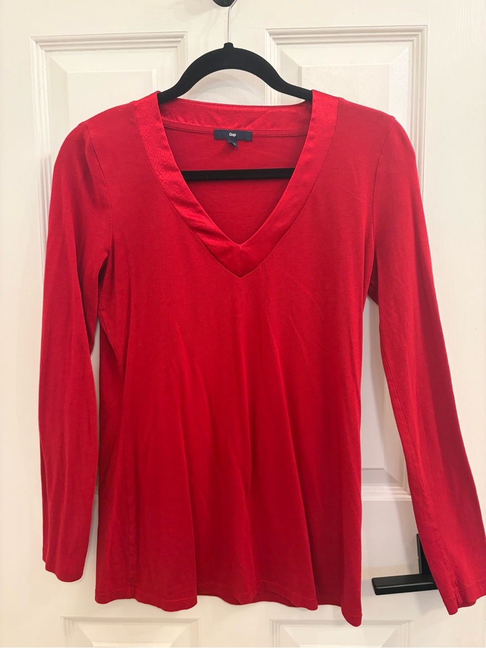 GAP Red V-Neck Long Sleeve Tee